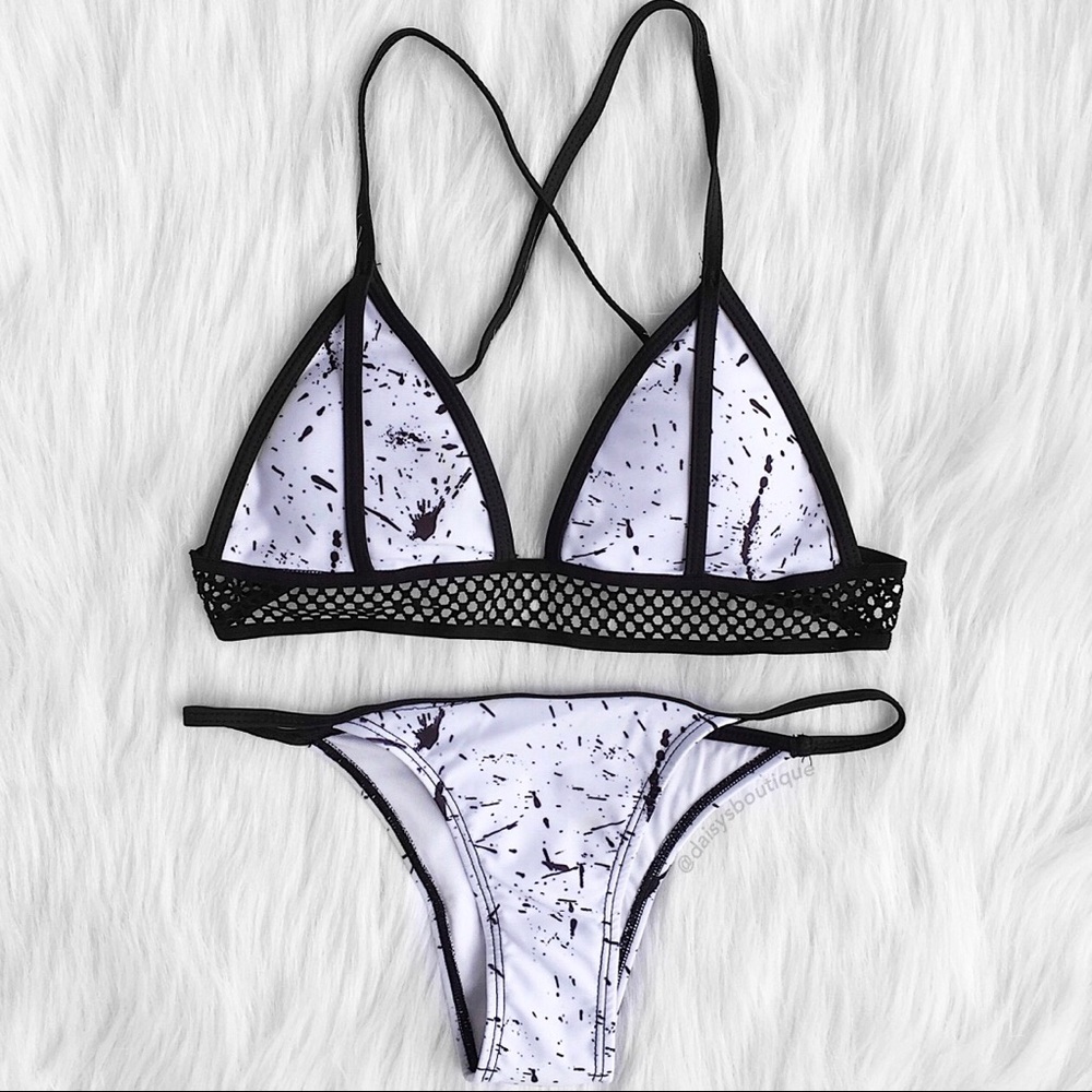 ❤️CLEARANCE❤️ white black splatter mesh bikini set